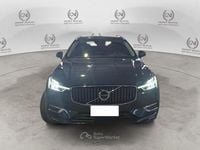 Usata Volvo XC60 Inscription 235 CV (172 kW) 2021 Argento SUV