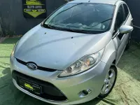 Usata Ford Fiesta Titanium 92 CV (67 kW) 2010 Grigio Berlina