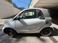 Usata Smart ForTwo Electric Drive Passion 41 kW (56 CV) 2018 Bianco Cabrio