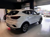 Usata MG ZS Luxury 111 CV (81 kW) 2023 Bianco(met.) Berlina