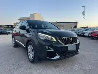 Usata Peugeot 3008 120 CV (88 kW) 2017 Grigio SUV
