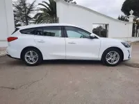 Usata Ford Focus 120 CV (88 kW) 2019 Bianco Station wagon