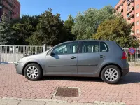 Usata VW Golf V 102 CV (75 kW) 2007 Marrone Berlina