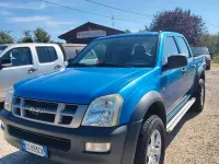 Usata Isuzu D-Max 101 CV (74 kW) 2005 Blu Pick-up