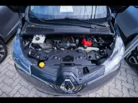 Usata Renault Zoe Zen 80 kW (109 CV) 2020 Grigio chiaro Utilitaria