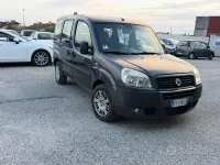 Usata Fiat Doblò 77 CV (56 kW) 2009 Marrone Monovolume
