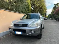 Usata Hyundai Santa Fe GLS 113 CV (83 kW) 2004 Grigio SUV