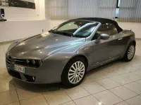 Usata Alfa Romeo Spider Exclusive 200 CV (147 kW) 2007 Grigio Cabrio