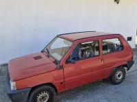 Usata Fiat Panda Young 54 CV (39 kW) 2002 Rosso Utilitaria