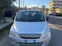 Usata Fiat Multipla Dynamic 103 CV (75 kW) 2008 Grigio Monovolume