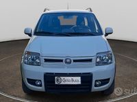 Usata Fiat Panda 4x4 Climbing 69 CV (50 kW) 2011 Bianco Utilitaria