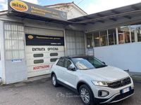 Usata VW T-Roc 110 CV (80 kW) 2024 Beige SUV