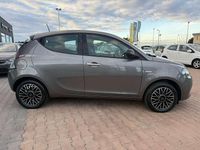 Usata Lancia Ypsilon S 69 CV (50 kW) 2024 Grigio Utilitaria