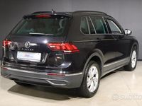 Gebraucht VW Tiguan 150 PS (110 kW) 2021 Schwarz SUV