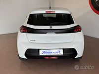 Usata Peugeot 208 Allure 75 CV (55 kW) 2022 Bianco Utilitaria