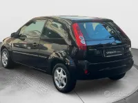 Usata Ford Fiesta 68 CV (50 kW) 2007 Nero Utilitaria
