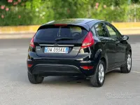 Usata Ford Fiesta Titanium 68 CV (50 kW) 2010 Nero Berlina