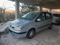Usata Renault Scénic 2000 Grigio Monovolume