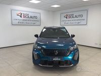 Usata Peugeot 2008 Allure 101 CV (74 kW) 2025 Blu/azzurro SUV