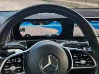 Usata Mercedes GLB200 150 CV (110 kW) 2020 Grigio SUV