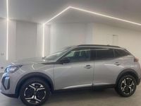 Usata Peugeot 2008 Allure 131 CV (96 kW) 2023 Grigio platium SUV