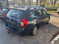Usata Dacia Logan MCV Lauréate 90 CV (66 kW) 2015 Blu Berlina