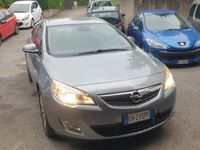 Usata Opel Astra 125 CV (91 kW) 2011 Grigio Station wagon