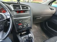 Usata Citroën C4 Attraction 92 CV (67 kW) 2012 Argento Berlina