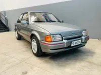 Usata Ford Escort 110 CV (80 kW) 1986 Grigio Coupé