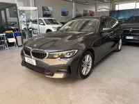 Usata BMW 318 Advantage 150 CV (110 kW) 2022 Mineralgrau metallic Station wagon