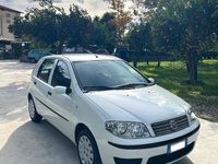Usata Fiat Punto 69 CV (50 kW) 2009 Bianco Berlina