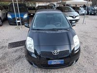 Usata Toyota Yaris Sol 89 CV (65 kW) 2008 Nero Berlina