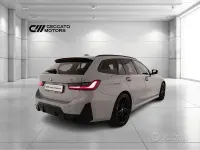 Usata BMW 330 M Sport 286 CV (210 kW) 2023 Grigio Station wagon