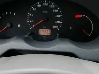 Usata Nissan Micra 60 CV (44 kW) 2002 Verde Utilitaria