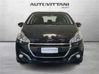 Usata Peugeot 208 Allure 75 CV (55 kW) 2018 Gray Utilitaria