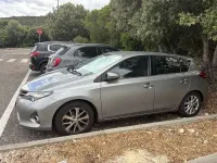 Usata Toyota Auris Lounge 90 CV (66 kW) 2013 Grigio Berlina
