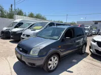 Usata Ford Fusion Titanium 68 CV (50 kW) 2004 Grigio Utilitaria