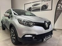 Usata Renault Captur 90 CV (66 kW) 2017 Grigio SUV