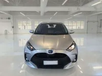 Usata Toyota Yaris Hybrid Active 92 CV (67 kW) 2022 Grigio Berlina