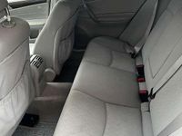 Usata Mercedes C200 Elegance 116 CV (85 kW) 2002 Berlina