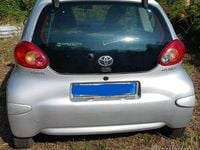 Usata Toyota Aygo 68 CV (50 kW) 2008 Grigio Utilitaria
