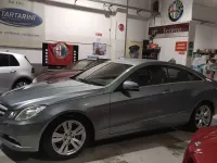 Usata Mercedes E250 Executive 204 CV (150 kW) 2010 Fumodi londra Coupé