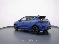 Usata Opel Corsa 131 CV (96 kW) 2024 Voltaic blue Utilitaria