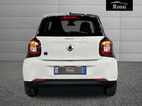 Usata Smart ForFour Electric Drive Passion 41 kW (56 CV) 2021 Bodypanels in white Berlina