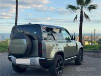 Usata Land Rover Defender 200 CV (147 kW) 2023 Verde SUV