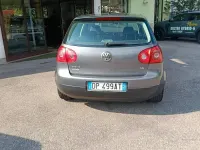 Usata VW Golf VI Comfortline 102 CV (75 kW) 2008 Grigio Utilitaria