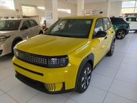 Nuova Fiat Panda Icon 110 CV (80 kW) 2025 Giallo SUV