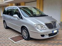 Usata Lancia Phedra 136 CV (100 kW) 2011 Argento Monovolume