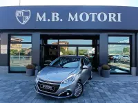 Usata Peugeot 208 Allure 83 CV (61 kW) 2019 Utilitaria