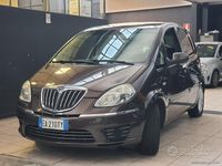 Usata Lancia Musa 77 CV (56 kW) 2010 Marrone Monovolume